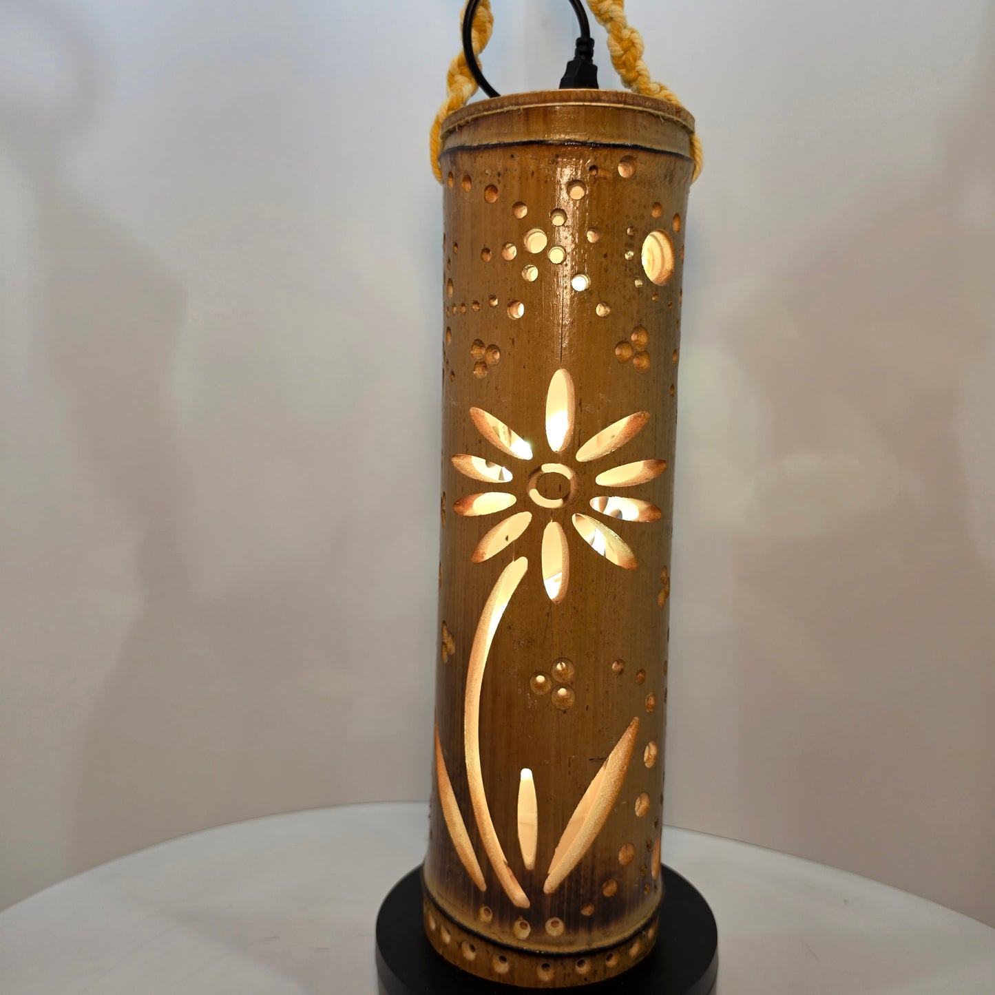 Bamboo Lantern - Daisy