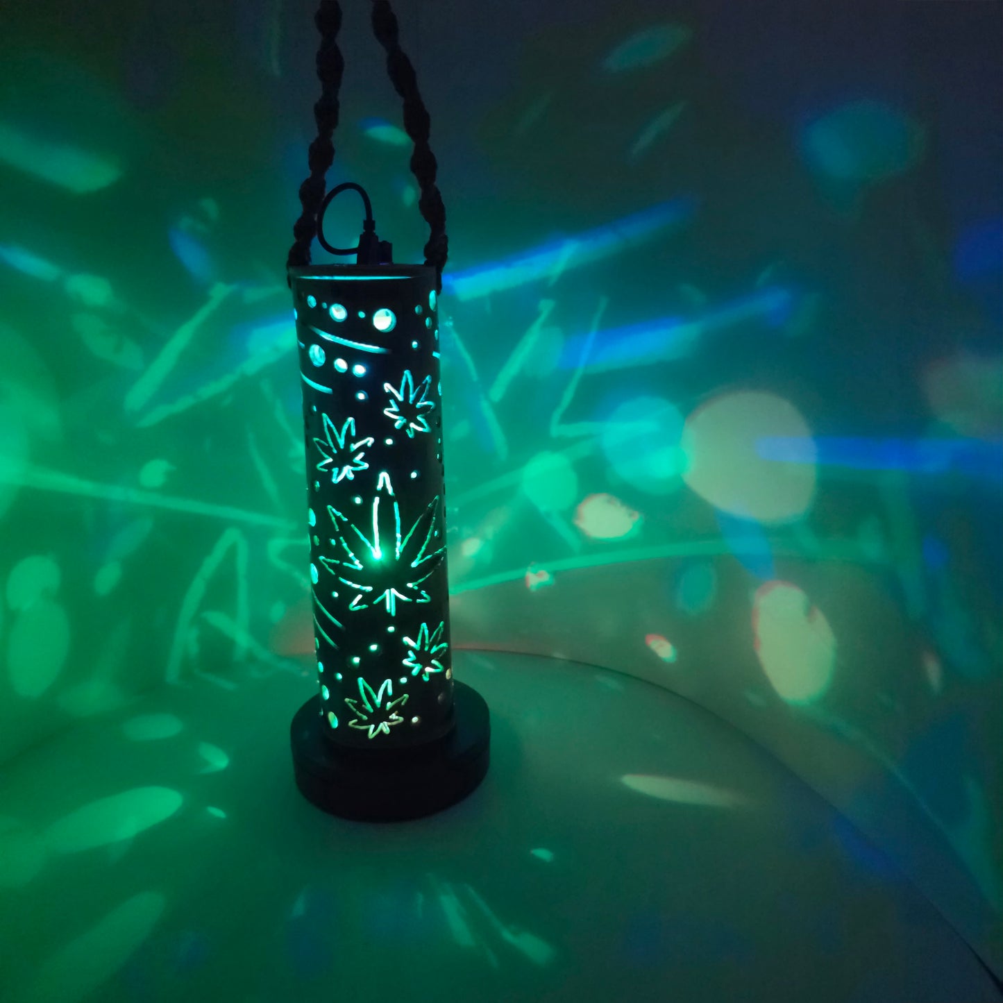 Bamboo Lantern - Weed